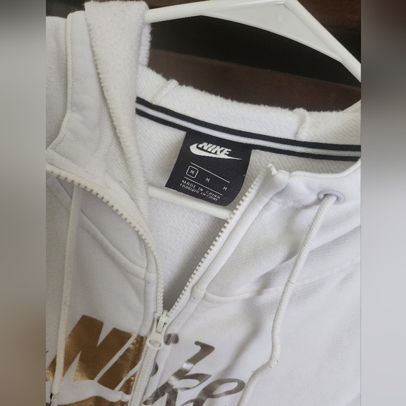 Jacket/ Sweater Bundle - Picture 5 of 5